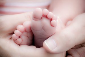 Decreto Tariffe: lo stallo dovuto alla Conferenza delle Regioni impedisce anche l’aggiornamento dello screening neonatale